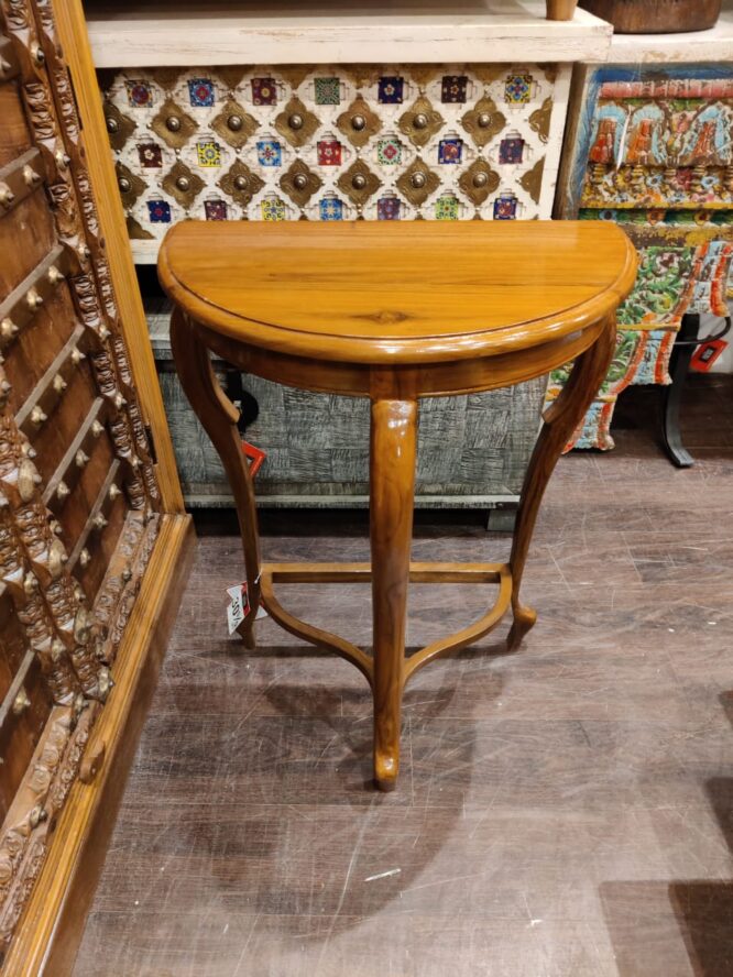 f9e6d5b7-5db8-4079-afc6-64cd600c66f2-666x888 (1)