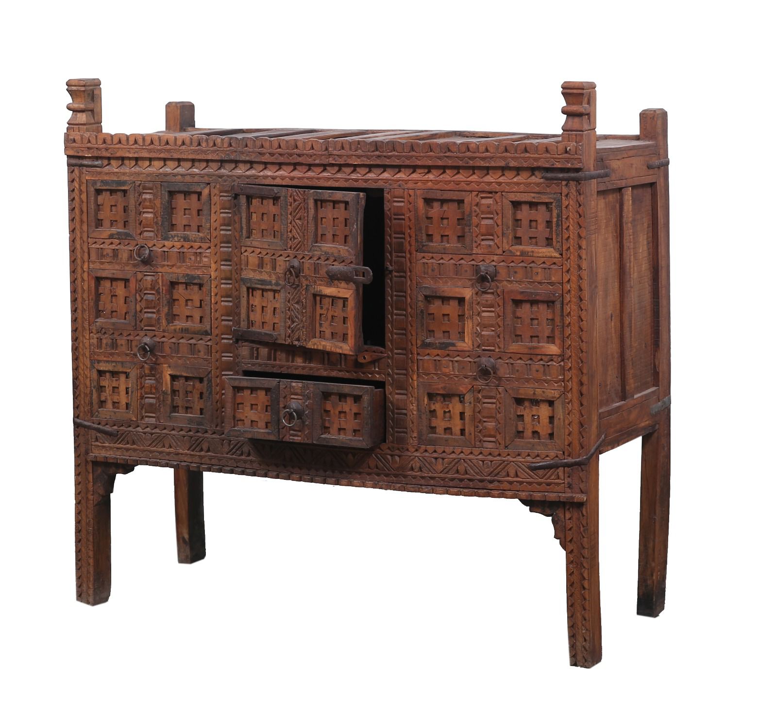 WhatsApp Image 2024-04-29 at 1.12.21 PM (1)