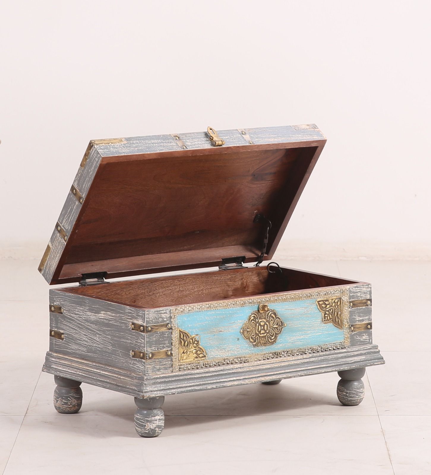 WhatsApp Image 2024-10-17 at 7.05.38 PM (1)