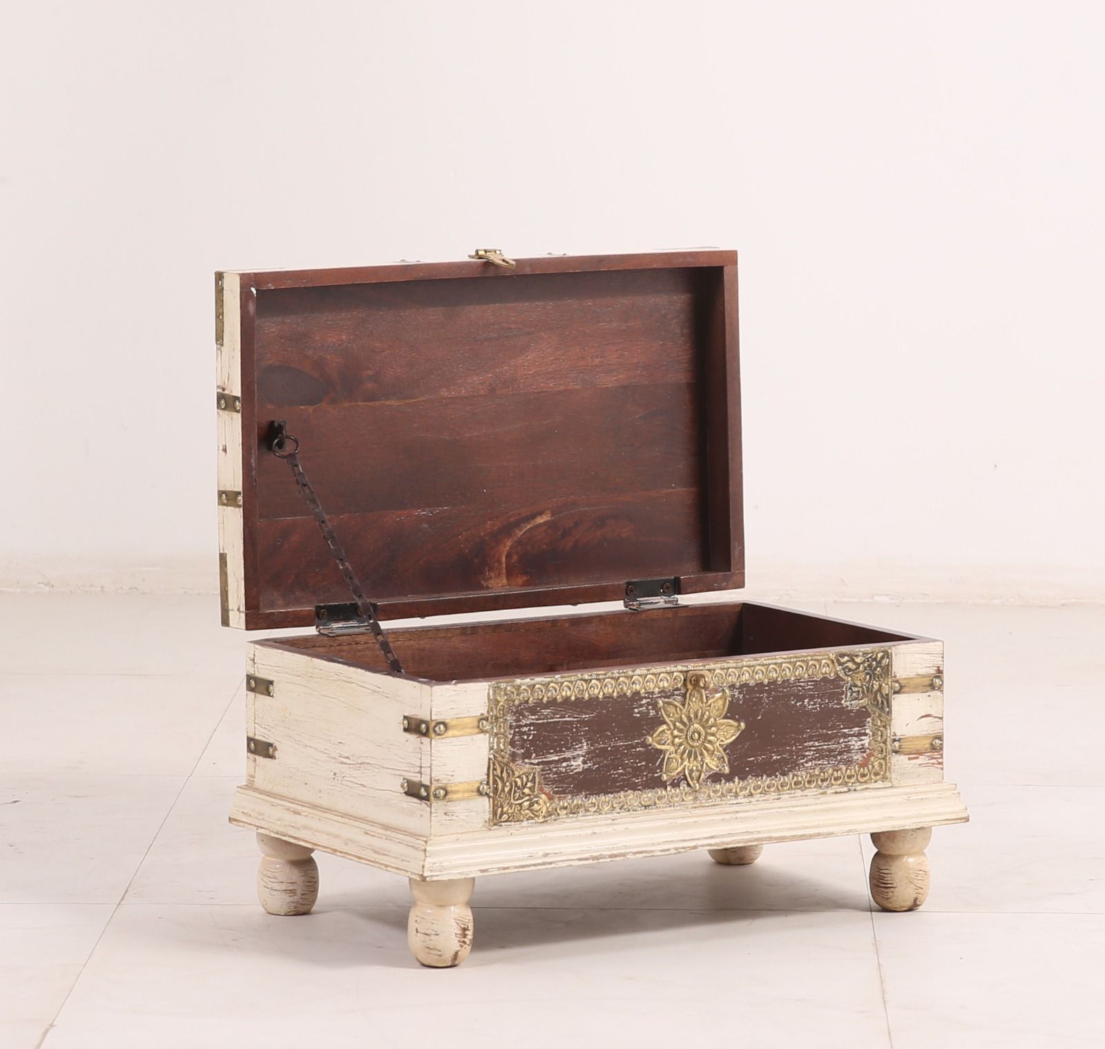 WhatsApp Image 2024-10-17 at 7.06.30 PM (1)