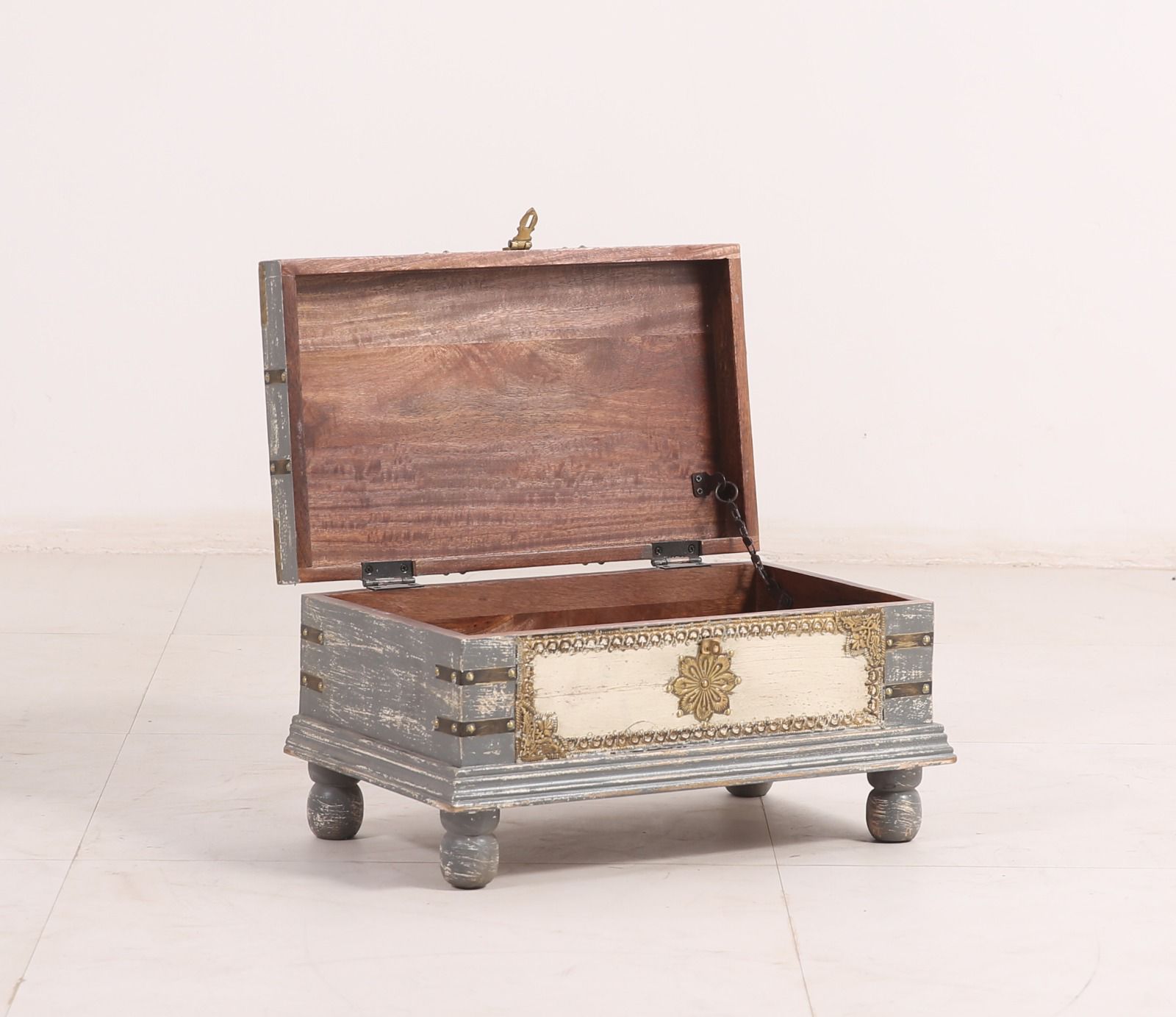 WhatsApp Image 2024-10-17 at 7.06.36 PM (1)