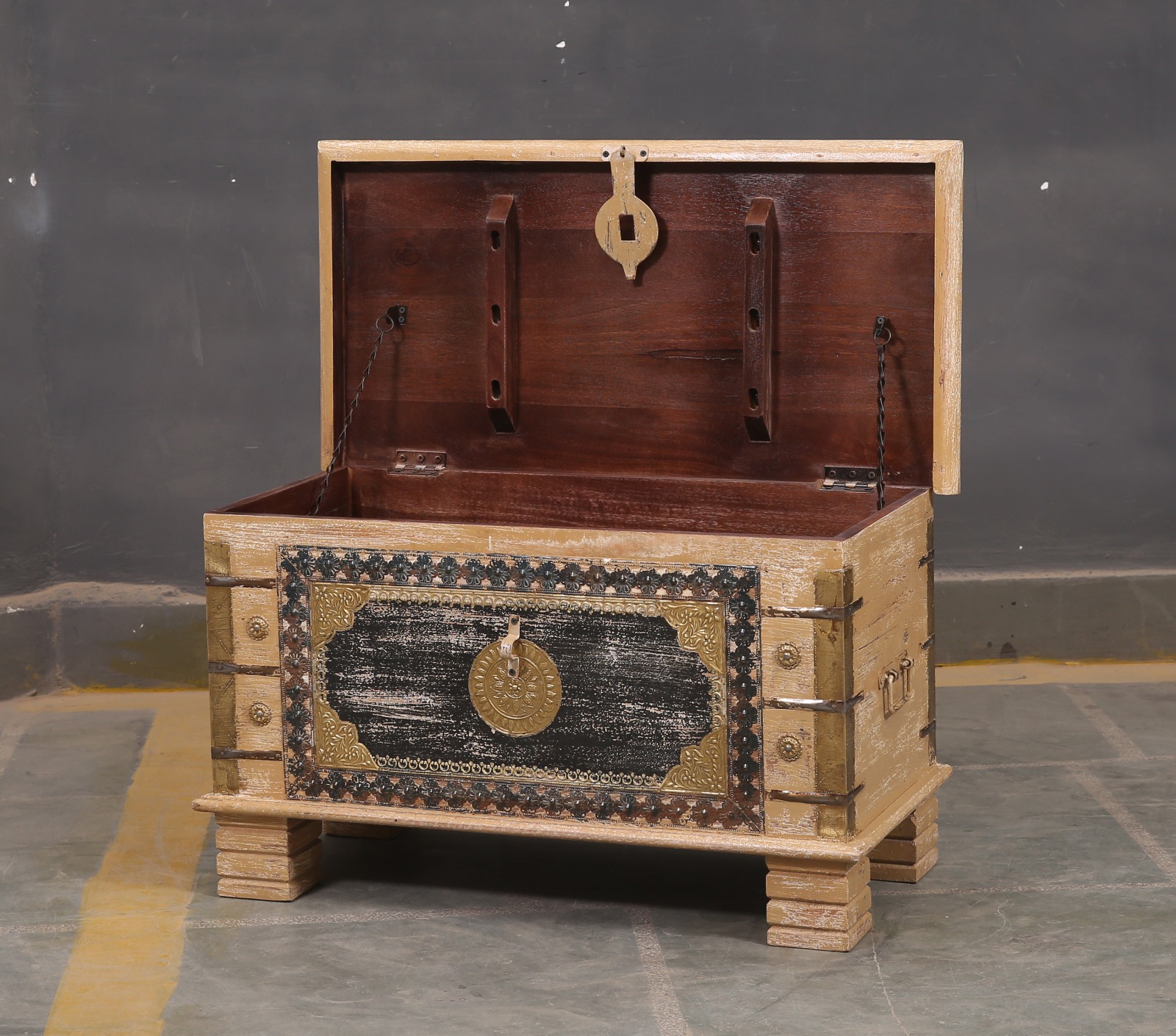 WhatsApp Image 2024-11-10 at 10.45.29 AM (2)