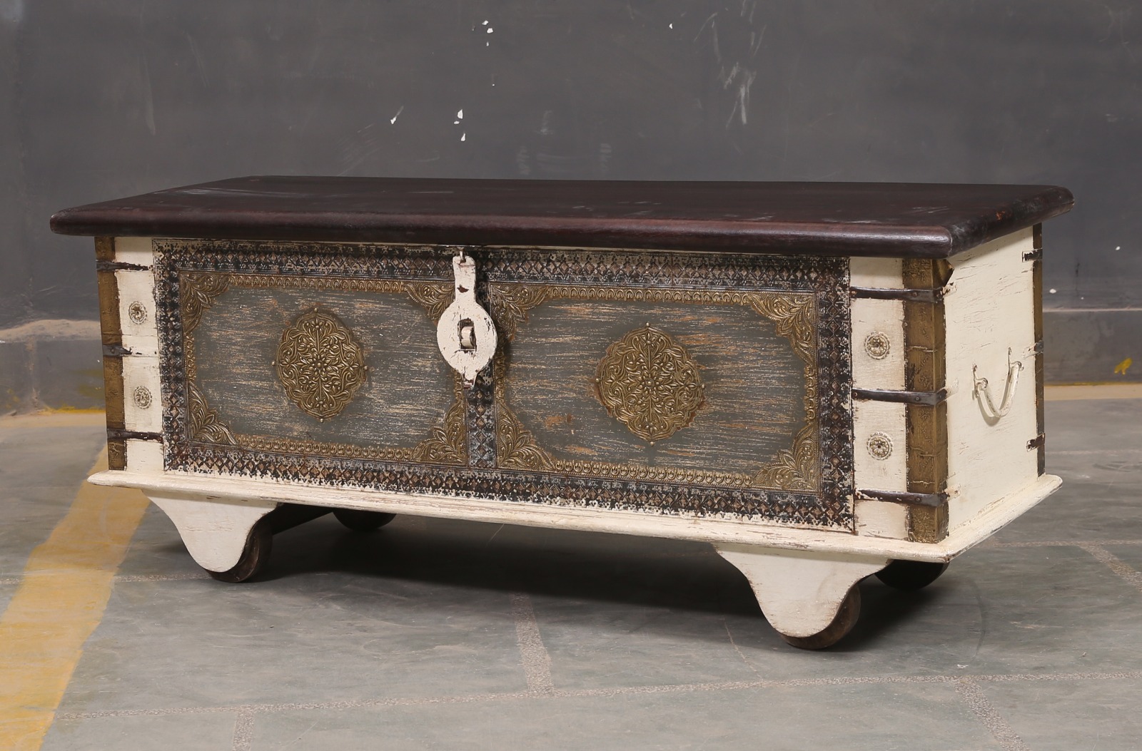 WhatsApp Image 2024-11-10 at 10.45.34 AM (1)