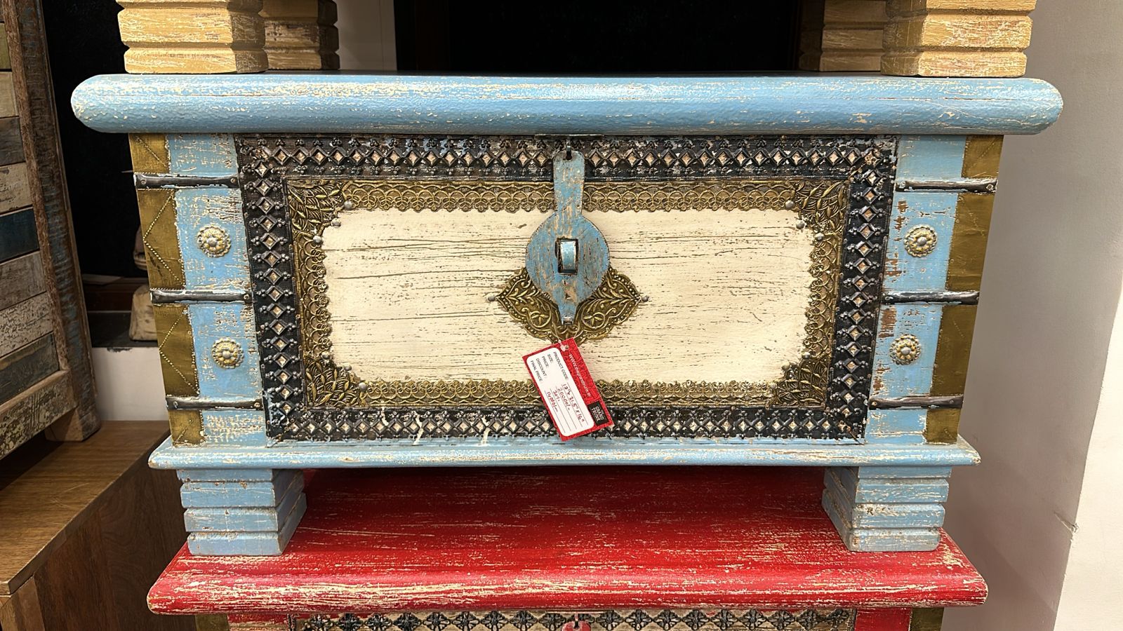 abfe1b5b-3478-4219-9044-8b8adc1ede0d