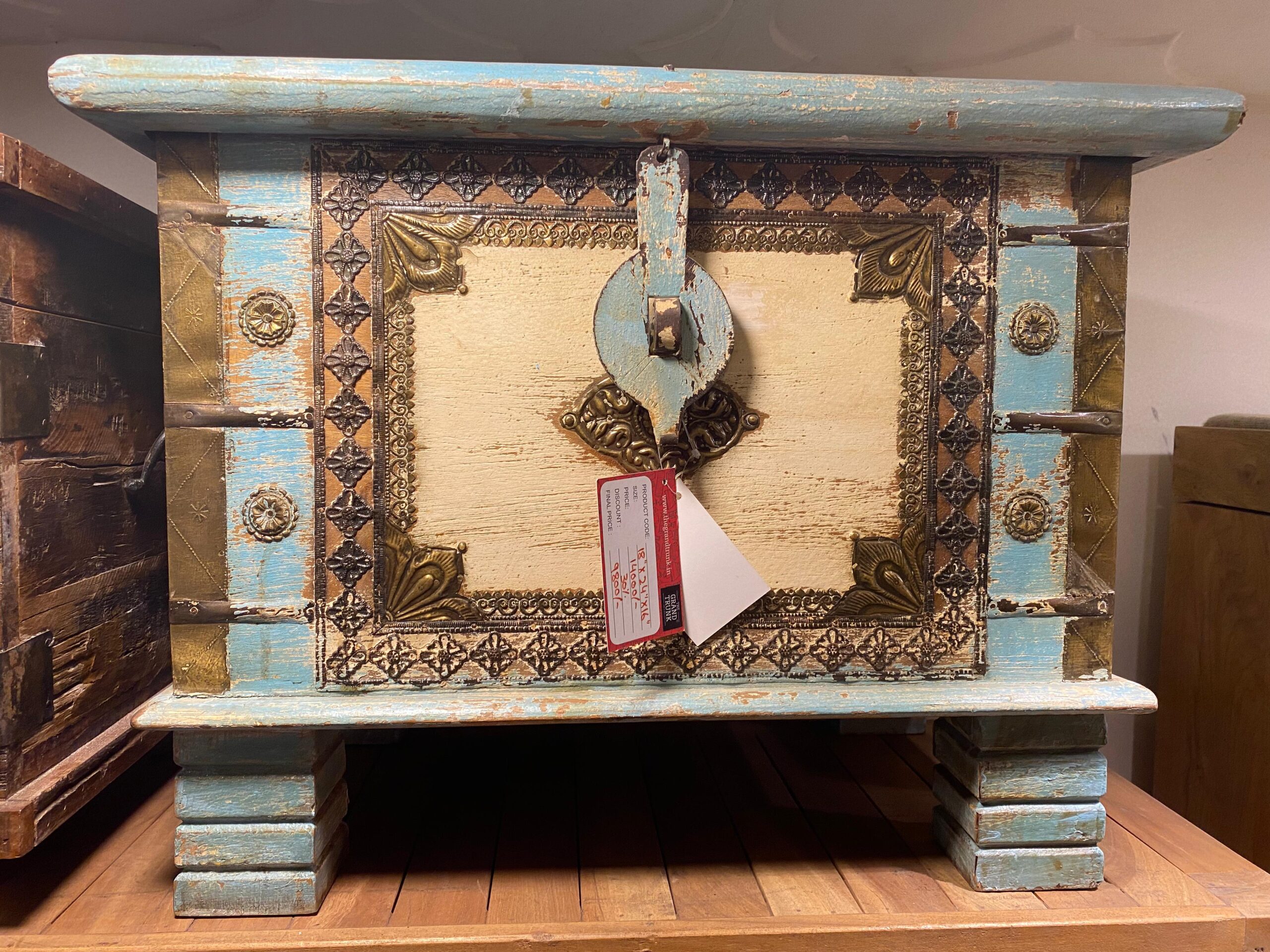 aaec6351-ea4b-4bc4-986d-eb26b29b4d36