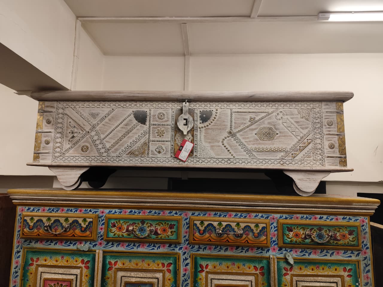 7027ca19-bf02-4d86-b432-54f33b68420e