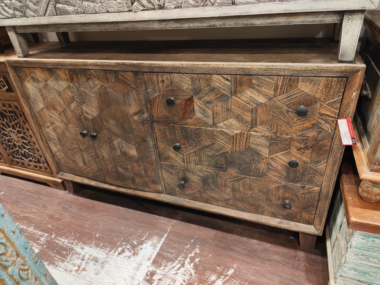 6ee4f45e-5f65-421b-85e0-6f6fed0183e5