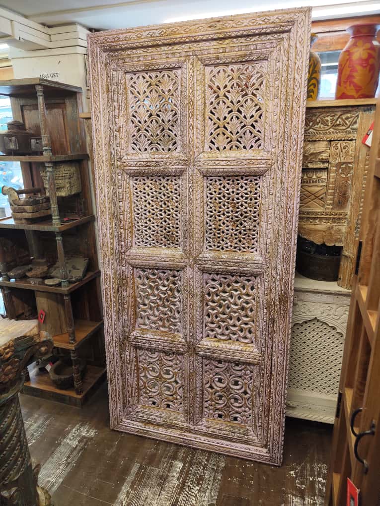 dc1d475b-c790-42d6-b4d4-b9fd37579f67