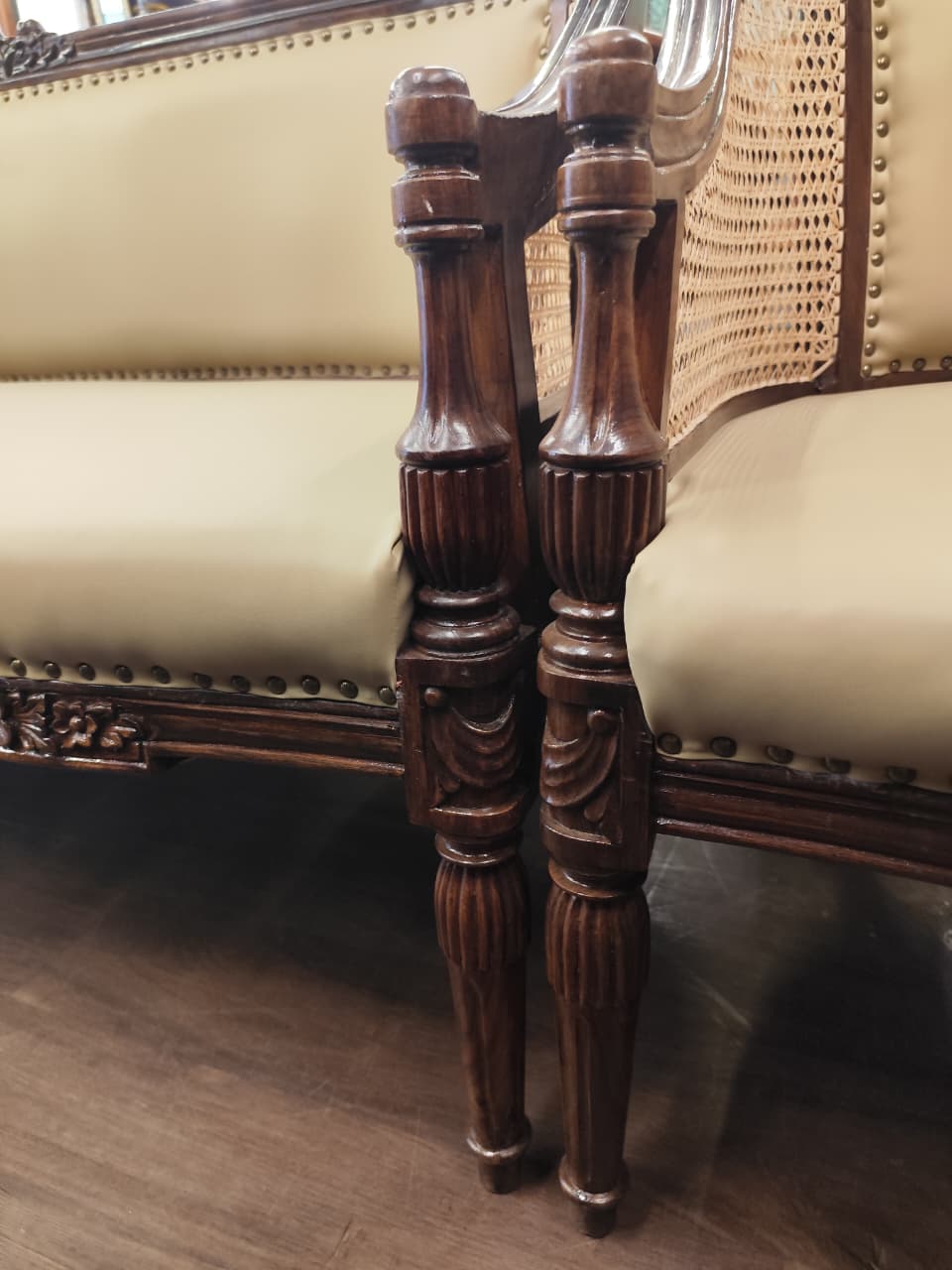 e5ca6142-cf74-4153-98f9-ebe28e099cdf